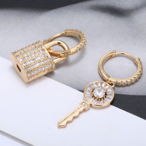 Oorbellen Keylock 2